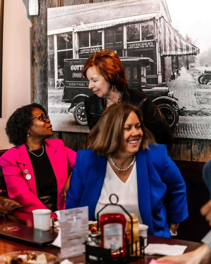 IL women State legislators in Springfield Illinois